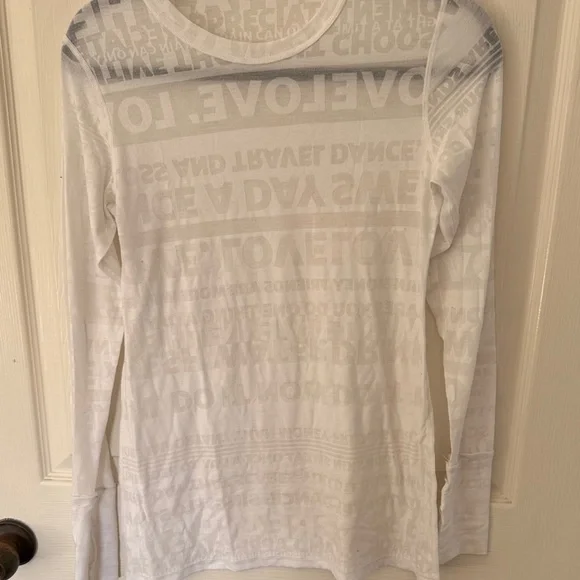 Lululemon Athletica White Graphic Long Sleeve Tee - Picture 2 of 4